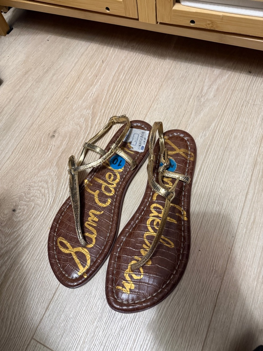 Sam Edelman Gold Metallic T-Strap Brown Croc Footbed Sandals